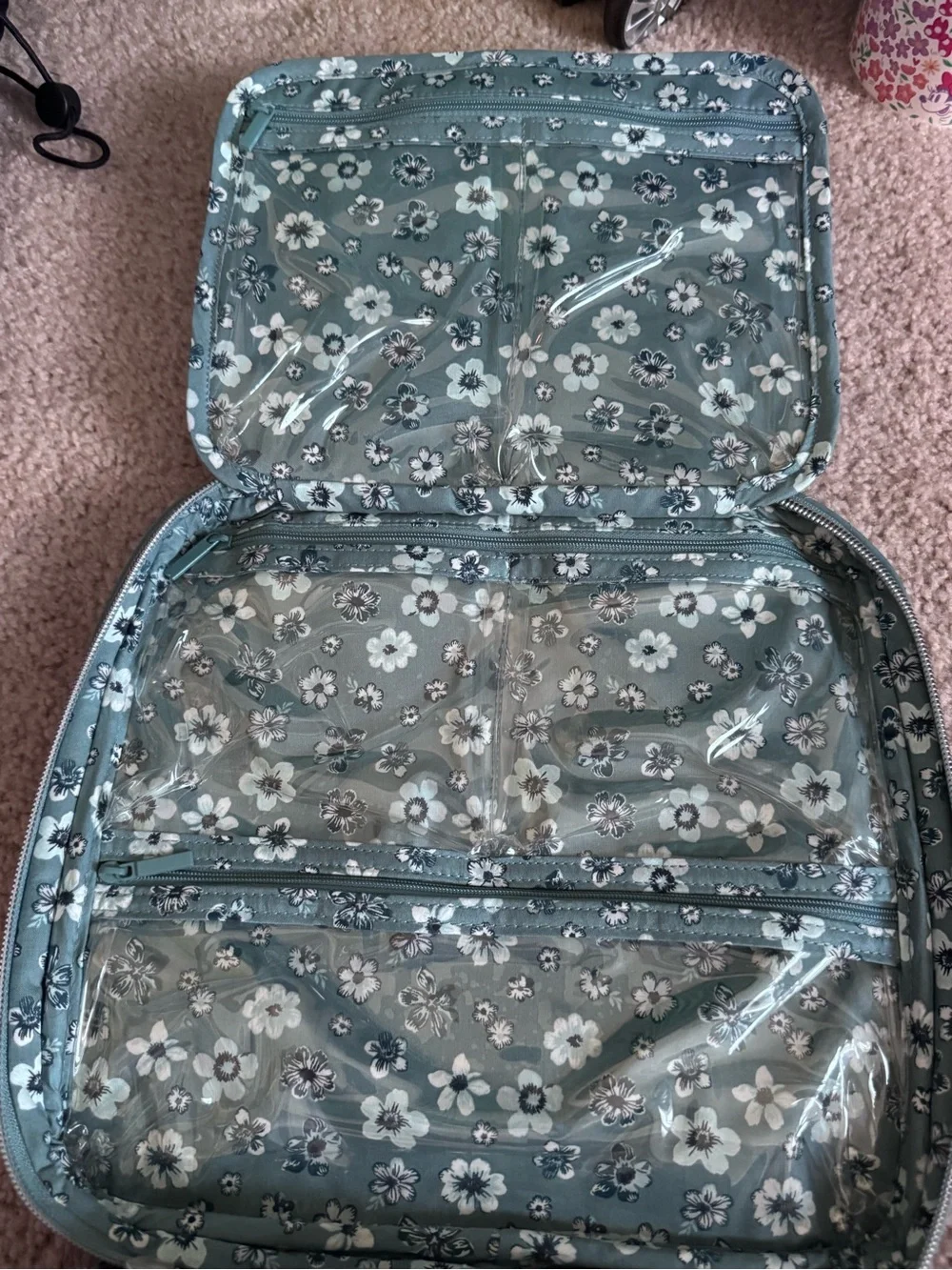 Vera Bradley Teal Quilted hanging organizer
